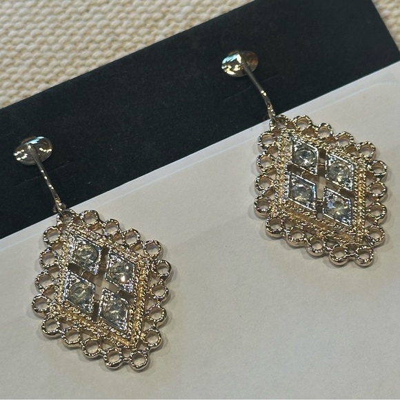 Vintage Sarah Coventry Rhinestone Clip Earrings Gold Rhinestone Party Dangle - Picture 10 of 12